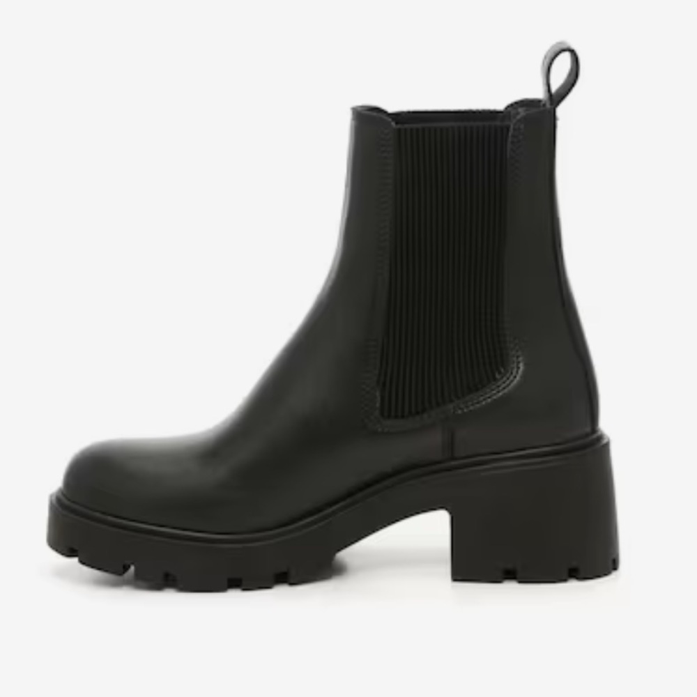 Steve Madden hutch Chelsea combat boots